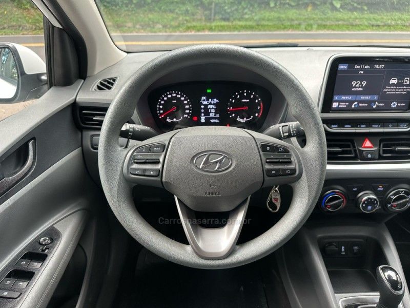HYUNDAI HB20S 1.0 TGDI COMFORT 12V 2023/2024 KASPER VEÍCULOS DOIS IRMÃOS / Carros no Vale