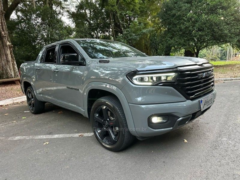 RAM RAMPAGE 2.0 HURRICANE R/T 4 4X4 TURBO 2023/2024 KASPER VEÍCULOS DOIS IRMÃOS / Carros no Vale