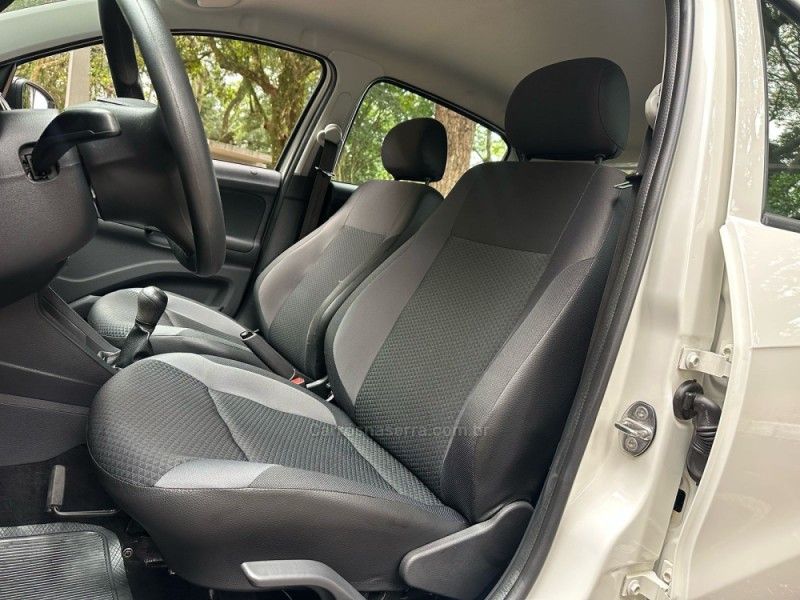 VOLKSWAGEN GOL 1.0 12V MPI TOTALFLEX 2022/2023 KASPER VEÍCULOS DOIS IRMÃOS / Carros no Vale