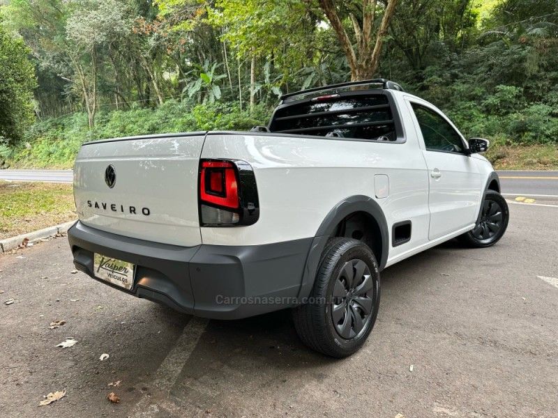 VOLKSWAGEN SAVEIRO 1.6 MSI TRENDLINE CS 16V 2024/2025 KASPER VEÍCULOS DOIS IRMÃOS / Carros no Vale