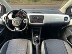 VOLKSWAGEN UP 1.0TSI CROSS 12V 2017/2017 KASPER VEÍCULOS DOIS IRMÃOS / Carros no Vale