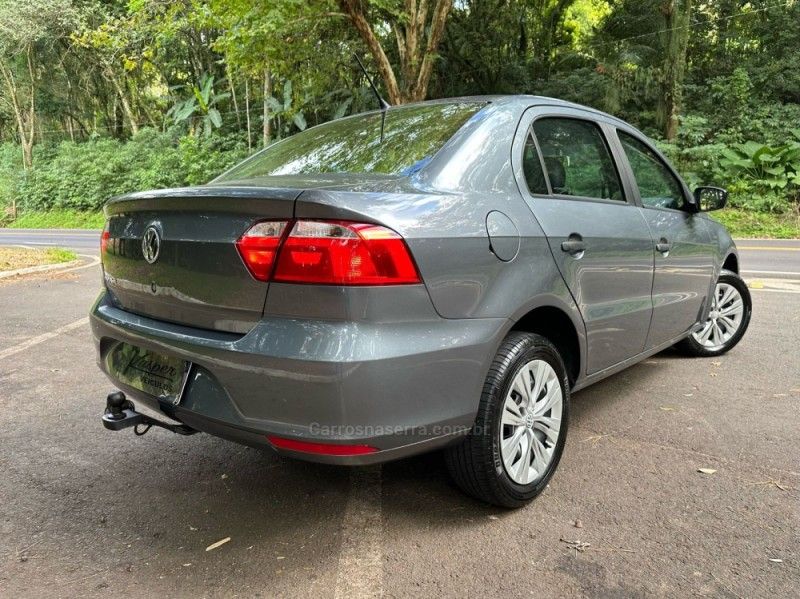 VOLKSWAGEN VOYAGE 1.6 MSI TOTALFLEX 8V 2018/2019 KASPER VEÍCULOS DOIS IRMÃOS / Carros no Vale