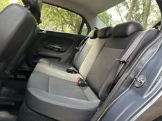 VOLKSWAGEN VOYAGE 1.6 MSI TOTALFLEX 8V 2018/2019 KASPER VEÍCULOS DOIS IRMÃOS / Carros no Vale