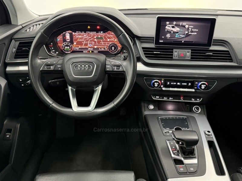 AUDI Q5 2.0 TFSI S-LINE S TRONIC 16V 2020/2020 FOCAR VEÍCULOS CAXIAS DO SUL / Carros no Vale