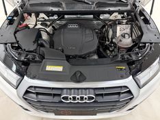 AUDI Q5 2.0 TFSI S-LINE S TRONIC 16V 2020/2020 FOCAR VEÍCULOS CAXIAS DO SUL / Carros no Vale