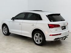 AUDI Q5 2.0 TFSI S-LINE S TRONIC 16V 2020/2020 FOCAR VEÍCULOS CAXIAS DO SUL / Carros no Vale
