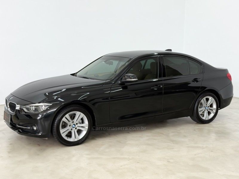 BMW 320I 2.0 16V TURBO ACTIVE 2016/2017 FOCAR VEÍCULOS CAXIAS DO SUL / Carros no Vale