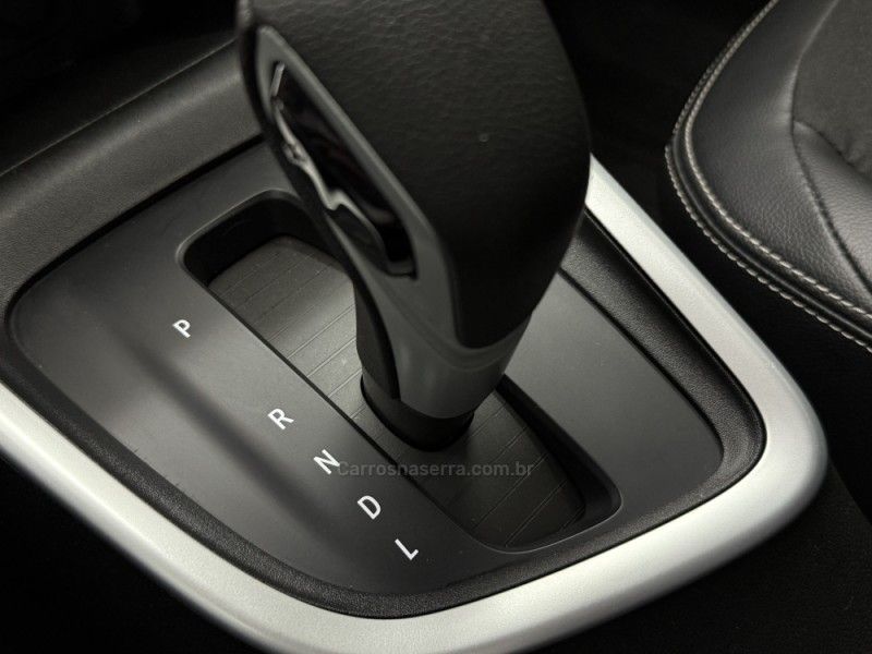 CHEVROLET ONIX 1.0 PREMIER 12V TURBO 2020/2021 FOCAR VEÍCULOS CAXIAS DO SUL / Carros no Vale