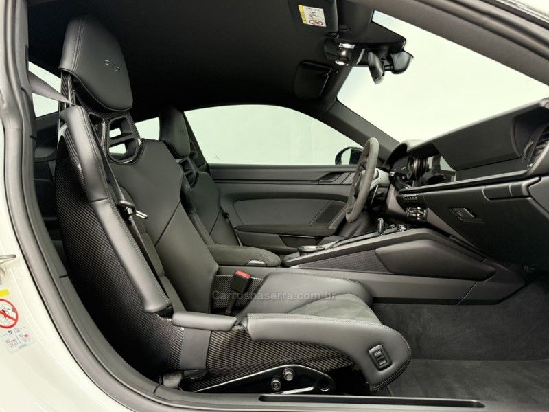 PORSCHE 911 3.0 24V CARRERA GTS 2024/2024 FOCAR VEÍCULOS CAXIAS DO SUL / Carros no Vale