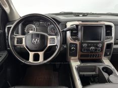 RAM 2500 LARAMIE 6.7 CD 4X4 TDI 2018/2018 FOCAR VEÍCULOS CAXIAS DO SUL / Carros no Vale