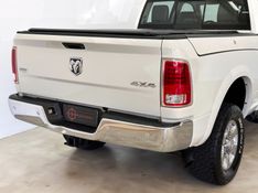 RAM 2500 LARAMIE 6.7 CD 4X4 TDI 2018/2018 FOCAR VEÍCULOS CAXIAS DO SUL / Carros no Vale