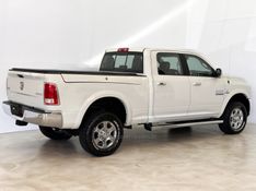 RAM 2500 LARAMIE 6.7 CD 4X4 TDI 2018/2018 FOCAR VEÍCULOS CAXIAS DO SUL / Carros no Vale