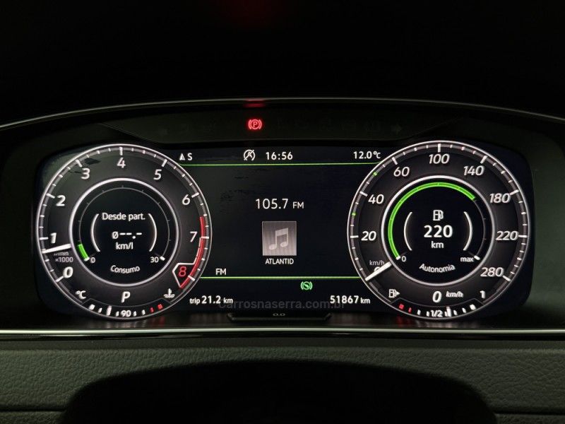 VOLKSWAGEN GOLF 2.0 TSI GTI 16V TURBO 2019/2019 FOCAR VEÍCULOS CAXIAS DO SUL / Carros no Vale