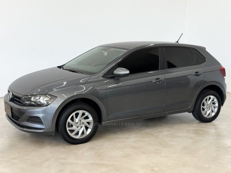 VOLKSWAGEN POLO 1.0MPI TOTAL 2019/2020 FOCAR VEÍCULOS CAXIAS DO SUL / Carros no Vale