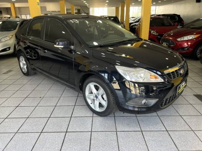 FORD FOCUS 1.6 GLX 16V 2013/2013 PRIME MULTIMARCAS CAXIAS DO SUL / Carros no Vale