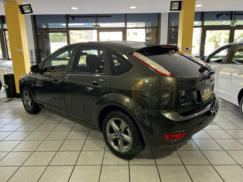 FORD FOCUS 1.6 GLX 16V 2012/2012 PRIME MULTIMARCAS CAXIAS DO SUL / Carros no Vale