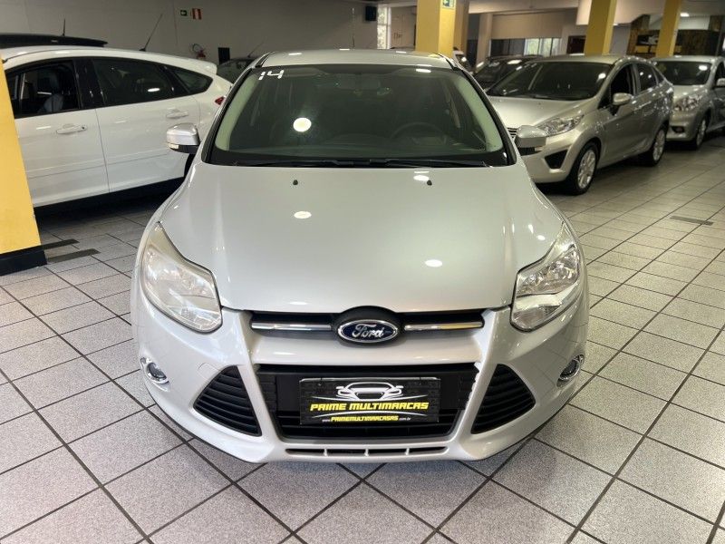 FORD FOCUS 1.6 SE 16V 2014/2014 PRIME MULTIMARCAS CAXIAS DO SUL / Carros no Vale