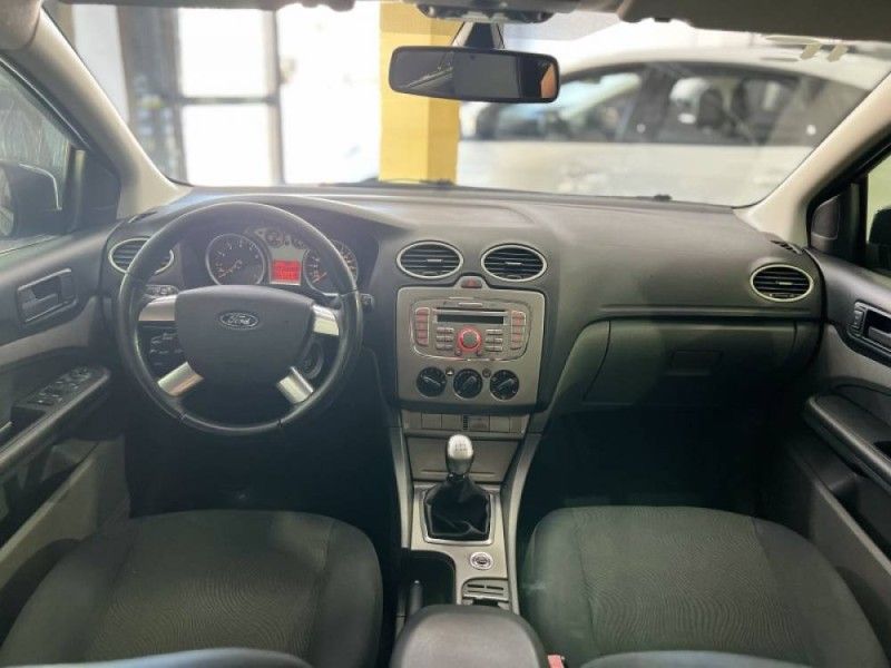 FORD FOCUS 2.0 GLX 16V 2012/2012 PRIME MULTIMARCAS CAXIAS DO SUL / Carros no Vale