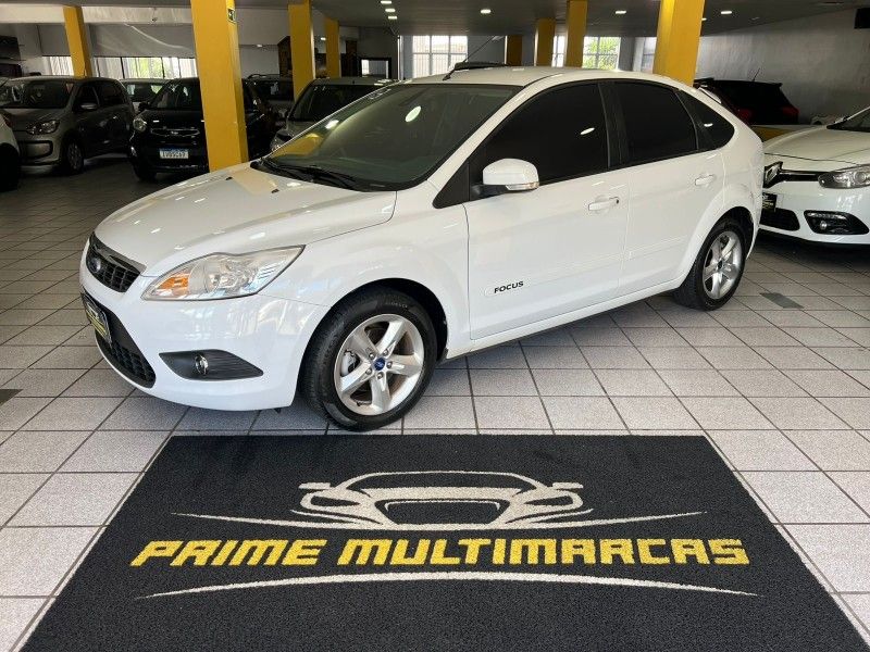 FORD FOCUS 2.0 GLX 16V 2013/2013 PRIME MULTIMARCAS CAXIAS DO SUL / Carros no Vale