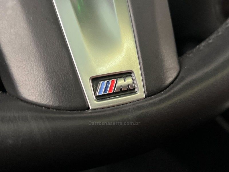 BMW 330E 2.0 M SPORT 16V TURBO HÍBRIDO 2022/2023 ÓTIMA CAR FLORES DA CUNHA / Carros no Vale