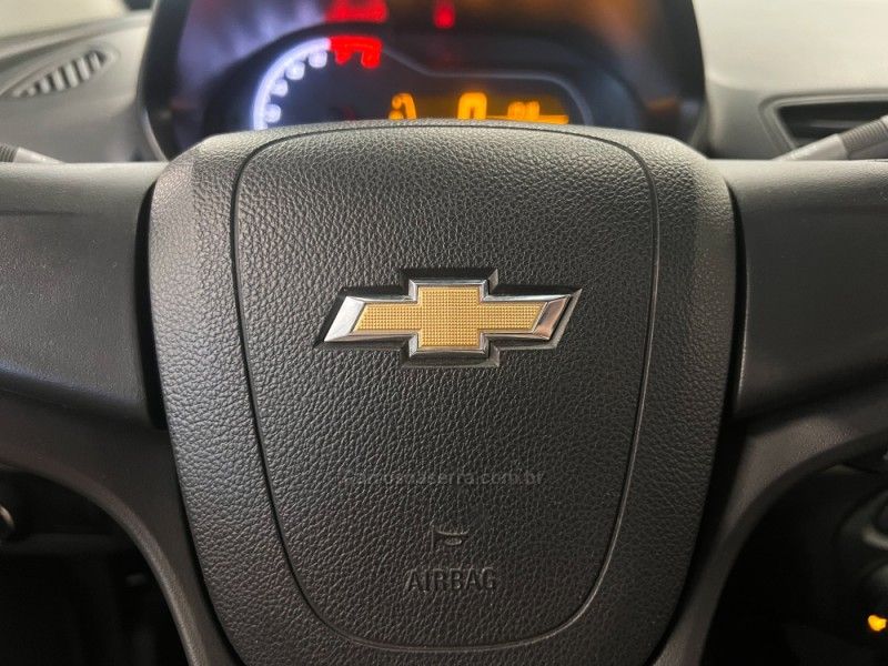 CHEVROLET ONIX 1.0 JOY HATCH 8V 2018/2018 ÓTIMA CAR FLORES DA CUNHA / Carros no Vale