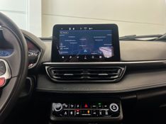 FIAT FASTBACK 1.3 LIMITED EDITION 270 TURBO 2023/2024 ÓTIMA CAR FLORES DA CUNHA / Carros no Vale
