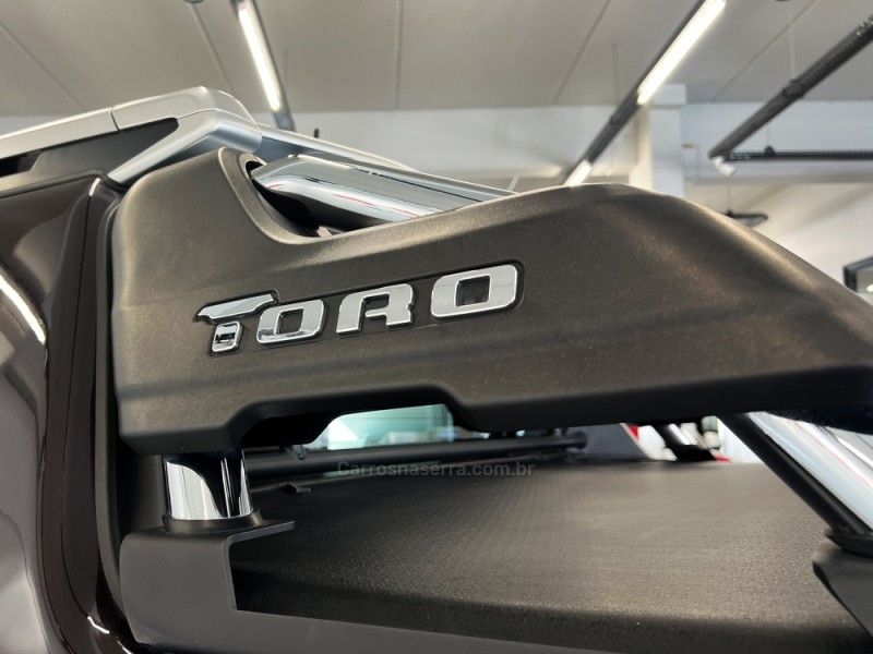 FIAT TORO 2.0 16V TURBO RANCH 4X4 AUTOMÁTICO 2019/2020 ÓTIMA CAR FLORES DA CUNHA / Carros no Vale