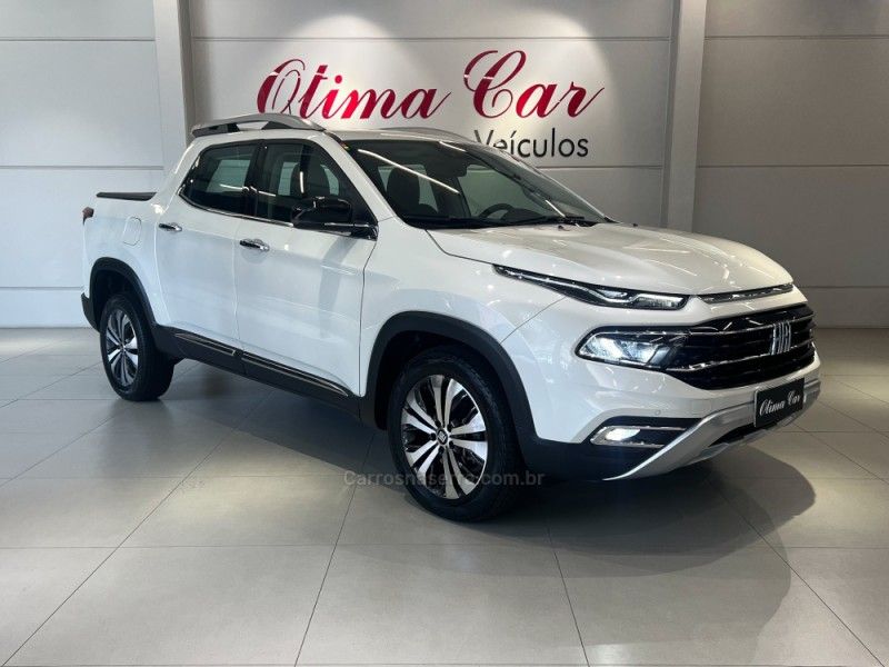 FIAT TORO 2.0 16V TURBO VOLCANO 4WD 2022/2023 ÓTIMA CAR FLORES DA CUNHA / Carros no Vale