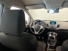 FORD FIESTA 1.6 SEL HATCH 16V 2017/2017 ÓTIMA CAR FLORES DA CUNHA / Carros no Vale