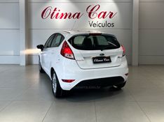 FORD FIESTA 1.6 SEL HATCH 16V 2017/2017 ÓTIMA CAR FLORES DA CUNHA / Carros no Vale