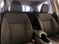 HONDA HR-V 1.8 16V EX 2017/2017 ÓTIMA CAR FLORES DA CUNHA / Carros no Vale