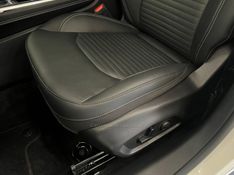 JEEP COMMANDER 1.3 LONGITUDE T270 16V 4X2 TURBO 2024/2025 ÓTIMA CAR FLORES DA CUNHA / Carros no Vale