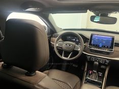JEEP COMMANDER 1.3 OVERLAND T270 16V 4X2 TURBO 2023/2023 ÓTIMA CAR FLORES DA CUNHA / Carros no Vale