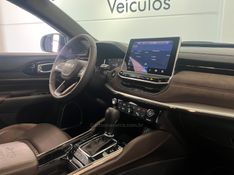 JEEP COMMANDER 1.3 OVERLAND T270 16V 4X2 TURBO 2023/2023 ÓTIMA CAR FLORES DA CUNHA / Carros no Vale