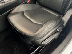JEEP COMPASS 1.3 LONGITUDE T270 16V TURBO 4X2 2021/2022 ÓTIMA CAR FLORES DA CUNHA / Carros no Vale