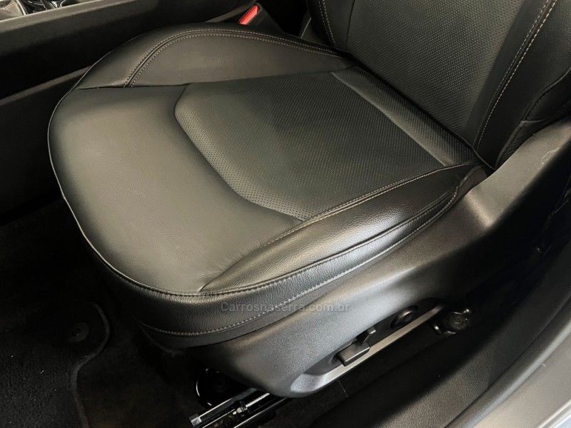 JEEP COMPASS 2.0 LIMITED TD350 TURBO 4X4 2021/2022 ÓTIMA CAR FLORES DA CUNHA / Carros no Vale