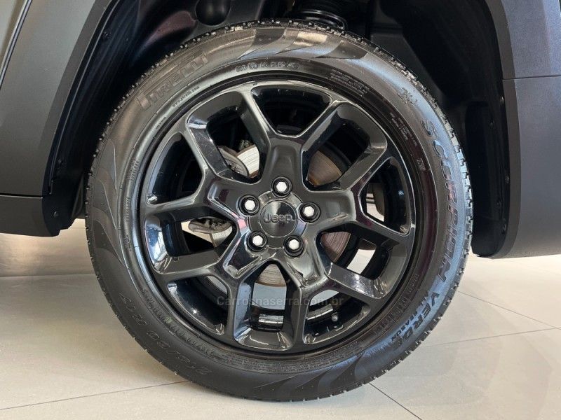 JEEP RENEGADE 1.8 16V SPORT 2017/2018 ÓTIMA CAR FLORES DA CUNHA / Carros no Vale