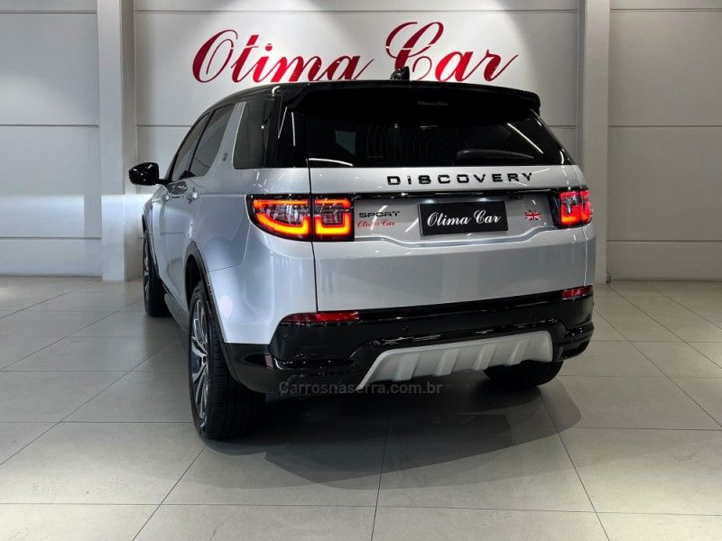 LAND ROVER DISCOVERY SPORT 2.0 P250 R-DYNAMIC SE TURBO 2024/2025 ÓTIMA CAR FLORES DA CUNHA / Carros no Vale