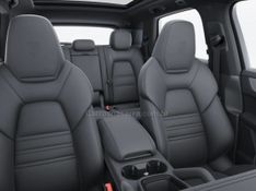 PORSCHE CAYENNE 3.0 V6 AWD E-HYBRID 2024/2025 ÓTIMA CAR FLORES DA CUNHA / Carros no Vale