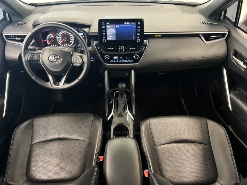 TOYOTA COROLLA 2.0 CROSS XRE 16V 2021/2022 ÓTIMA CAR FLORES DA CUNHA / Carros no Vale