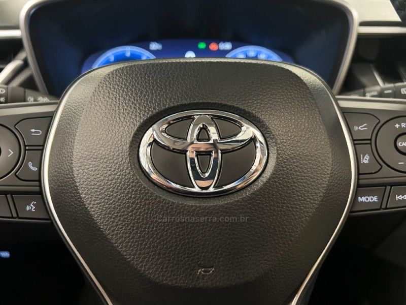 TOYOTA COROLLA 2.0 CROSS XRX 16V 2025/2026 ÓTIMA CAR FLORES DA CUNHA / Carros no Vale