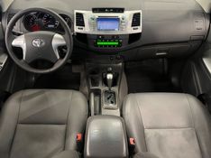 TOYOTA HILUX 3.0 SRV TOP 4X4 CD 16V TURBO INTERCOOLER 2012/2013 ÓTIMA CAR FLORES DA CUNHA / Carros no Vale