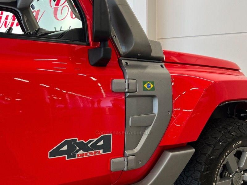 TROLLER T4 3.2 XLT 4X4 20V TURBO INTERCOOLER 2018/2018 ÓTIMA CAR FLORES DA CUNHA / Carros no Vale