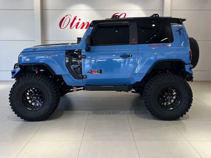 TROLLER T4 3.2 XLT 4X4 20V TURBO INTERCOOLER 2017/2018 ÓTIMA CAR FLORES DA CUNHA / Carros no Vale