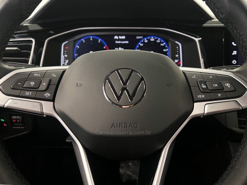 VOLKSWAGEN NIVUS 1.0 TSI HIGHLINE 2022/2023 ÓTIMA CAR FLORES DA CUNHA / Carros no Vale