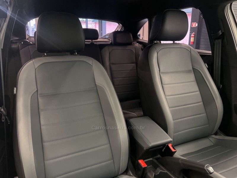 VOLKSWAGEN NIVUS 1.0 TSI HIGHLINE 2022/2023 ÓTIMA CAR FLORES DA CUNHA / Carros no Vale