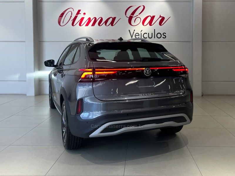 VOLKSWAGEN NIVUS 1.0 TSI HIGHLINE 2025/2026 ÓTIMA CAR FLORES DA CUNHA / Carros no Vale