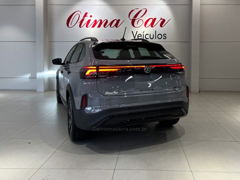 VOLKSWAGEN NIVUS 1.0 TSI HIGHLINE 2025/2026 ÓTIMA CAR FLORES DA CUNHA / Carros no Vale