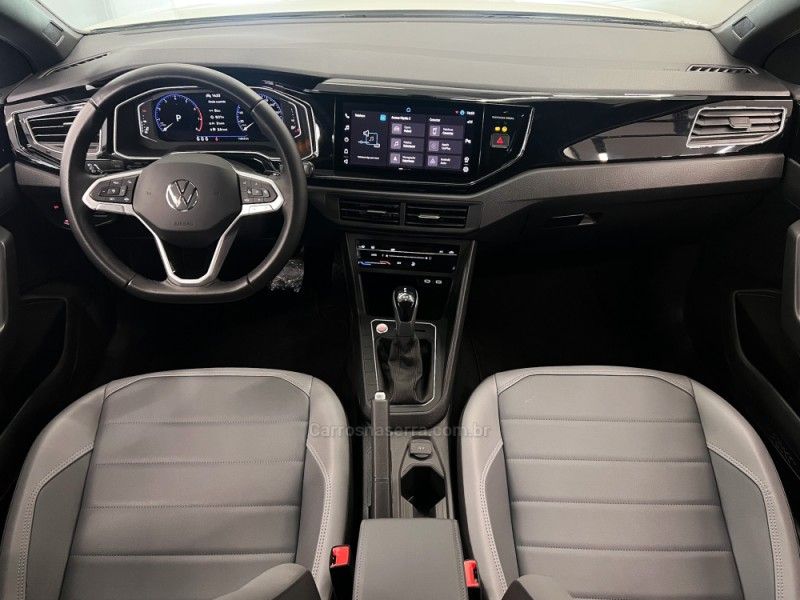 VOLKSWAGEN NIVUS 1.0 TSI HIGHLINE 2022/2023 ÓTIMA CAR FLORES DA CUNHA / Carros no Vale