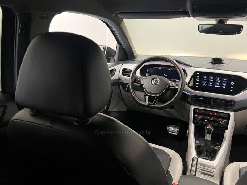 VOLKSWAGEN T-CROSS 1.4 HIGHLINE TSI 16V 2019/2020 ÓTIMA CAR FLORES DA CUNHA / Carros no Vale